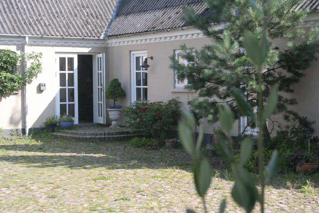 Teglgaarden Bed & Breakfast Vindeby  ภายนอก รูปภาพ