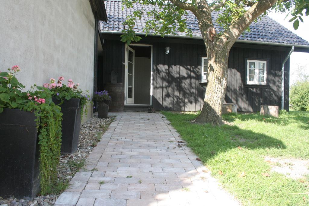 Teglgaarden Bed & Breakfast Vindeby  ภายนอก รูปภาพ