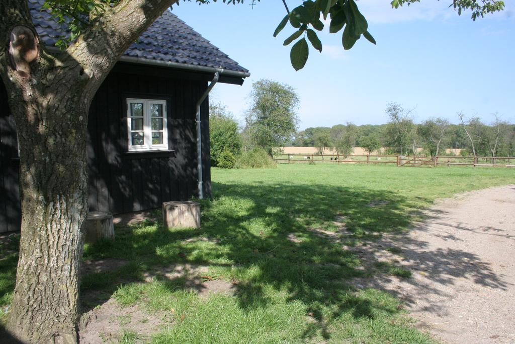 Teglgaarden Bed & Breakfast Vindeby  ภายนอก รูปภาพ